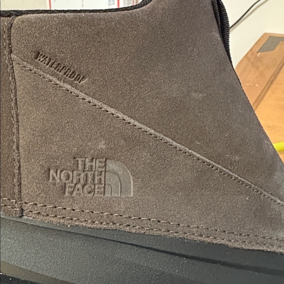 The North Face NWT Chilkat VZip Dark Brown and Black Snow Rain Boots Size 12.5 main image 4